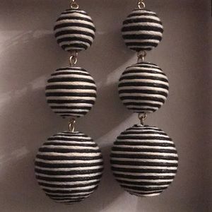 BaubleBar Jewelry - Baublebar Striped “Crispin” 3-tiered ball earrings BaubleBar Jewelry - Baublebar Striped “Crispin” 3-tiered ball earrings